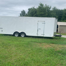 Load image into Gallery viewer, Homesteader 8.5x 24&#39; Enclosed Trailer 106649